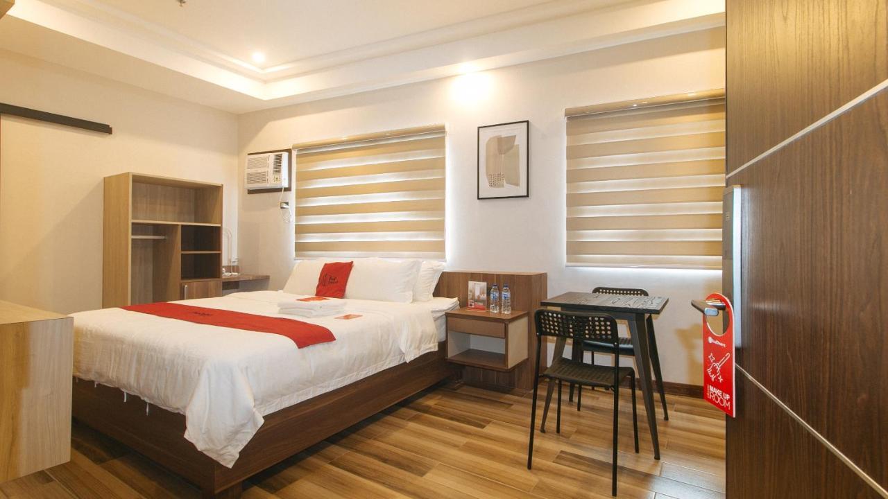 Reddoorz Plus @ Bez Tower And Residences San Juan San Juan  Extérieur photo