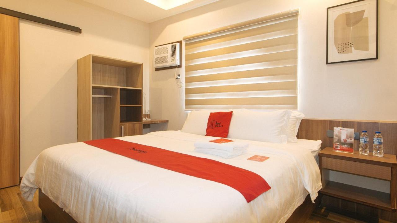 Reddoorz Plus @ Bez Tower And Residences San Juan San Juan  Extérieur photo