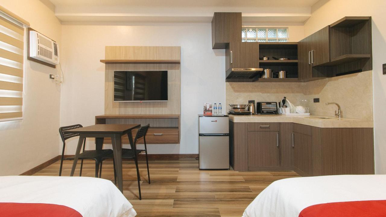 Reddoorz Plus @ Bez Tower And Residences San Juan San Juan  Extérieur photo