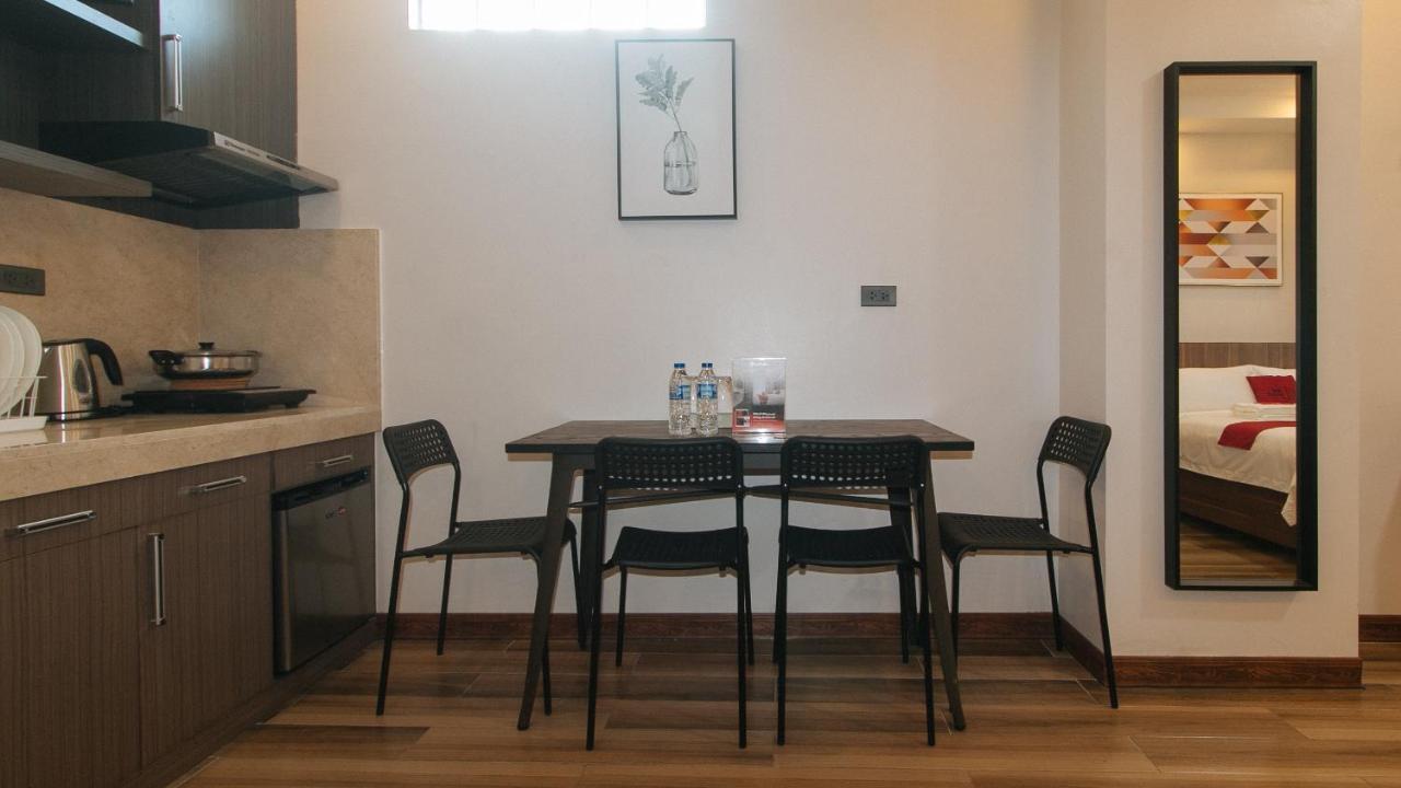 Reddoorz Plus @ Bez Tower And Residences San Juan San Juan  Extérieur photo