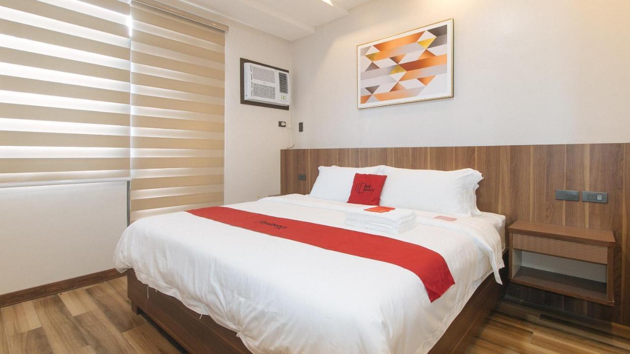 Reddoorz Plus @ Bez Tower And Residences San Juan San Juan  Extérieur photo